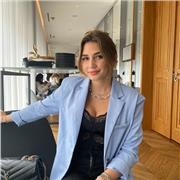 Nachhilfelehrerin für Deutsch und Mathematik